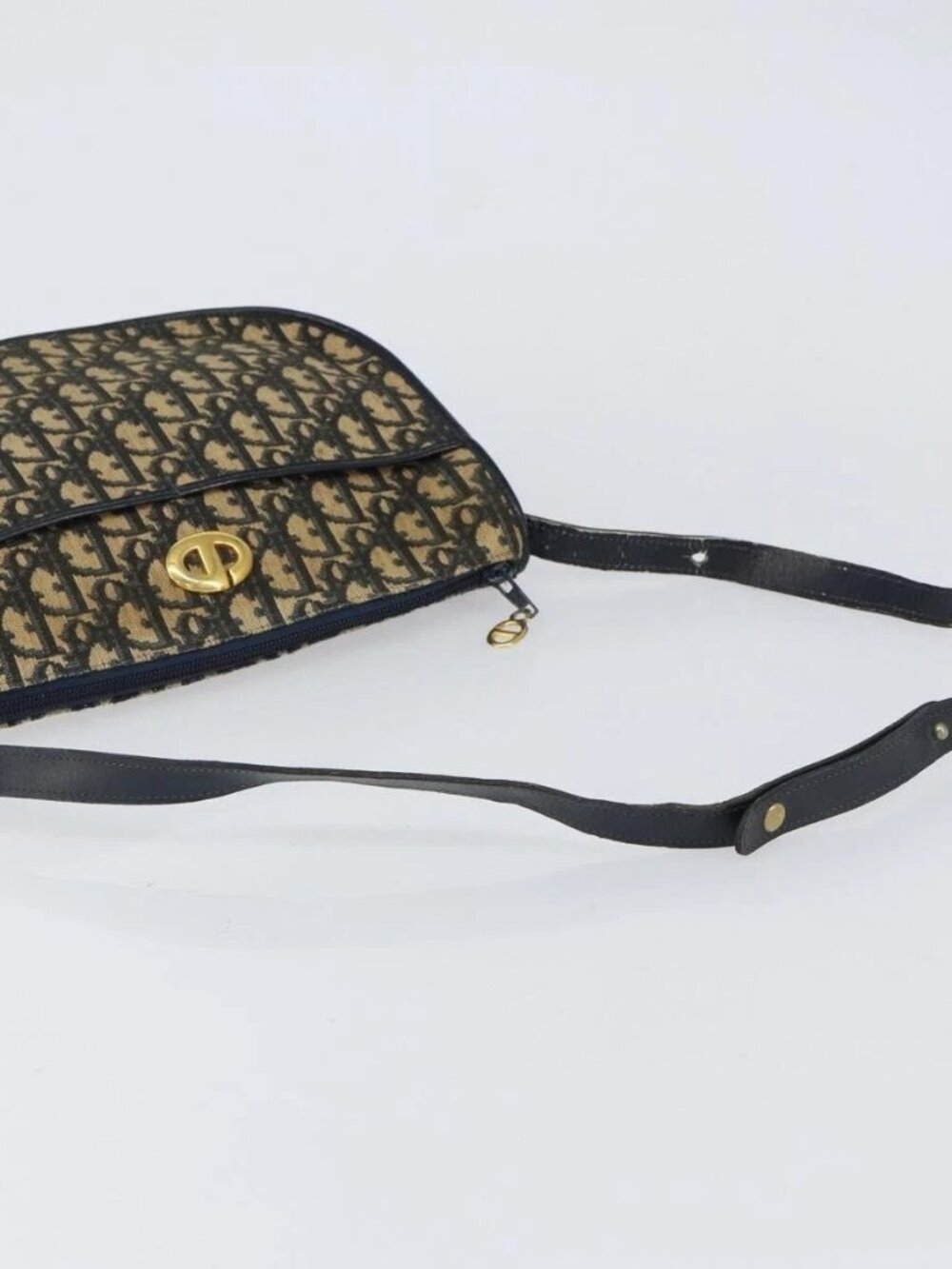 Christian Dior Trotter Canvas Shoulder Bag Navy Gold Auth 156002 - Picture 8 of 16